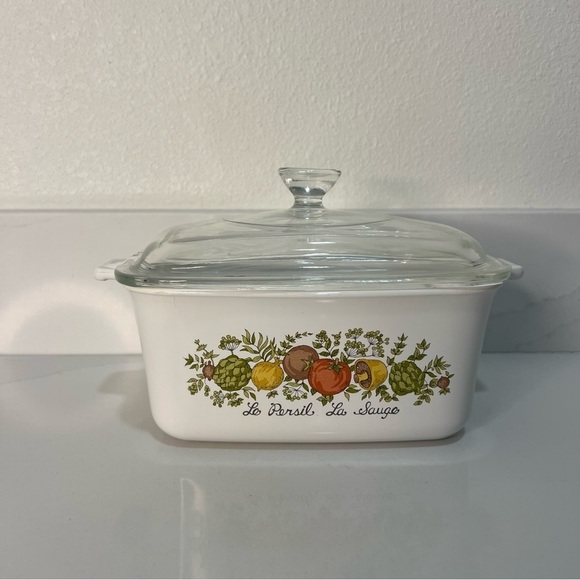 Vintage Corningware Spice of Life Casserole Dish with Glass Lid 7"x5.5"x3" - Picture 4 of 13